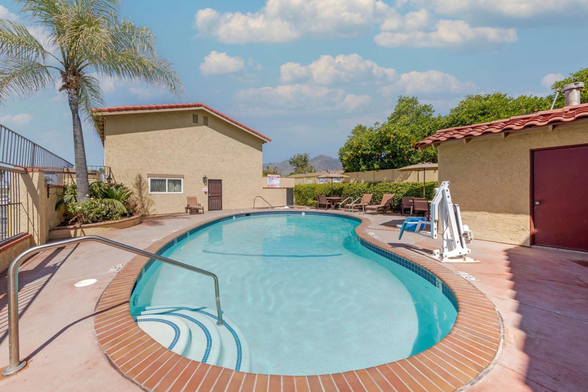 Best Western La Posada Motel Fillmore Exteriér fotografie
